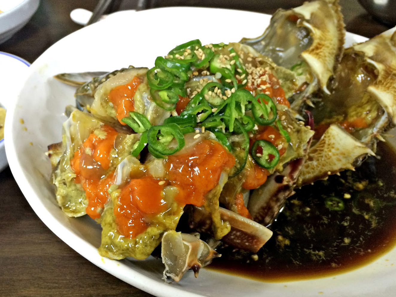 「韓國。美食」韓國人大愛,小巷裡的醬油生蟹老店:兒嶺站真味食堂진미식당