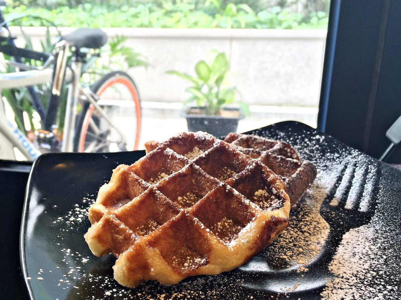「韓國。美食」享受一個人獨處的甜美:梨大窩夫店waffle it up