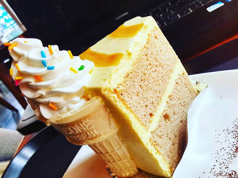 香蕉雪糕定香蕉蛋糕? Humming Bella咖啡店