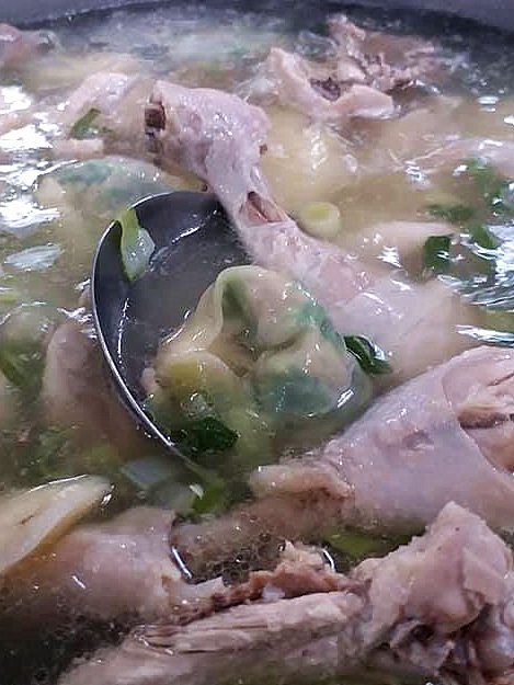 首爾站美食推介 「닭한마리칼국수원조집一隻雞刀削麵元祖家」
